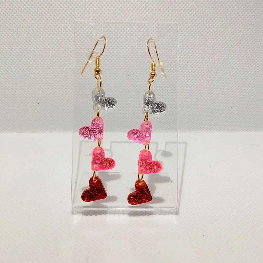 New Heart-shaped dangling earrings